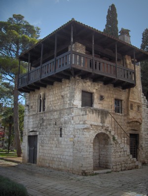 ポレッチのロマネスク様式の家、 クロアチア